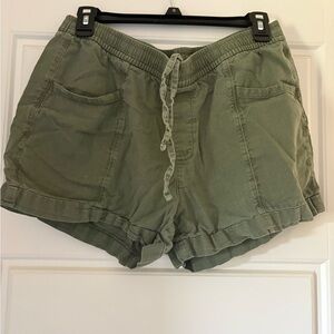 Linen short bundle -6 pairs of Old Navy linen shorts + 1 linen cropped pant